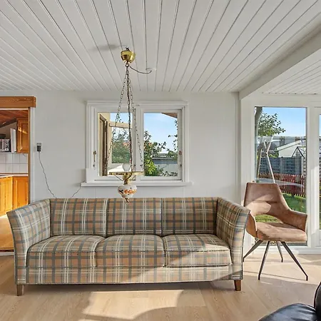 Ginger - 50m From The Sea By Interhome *